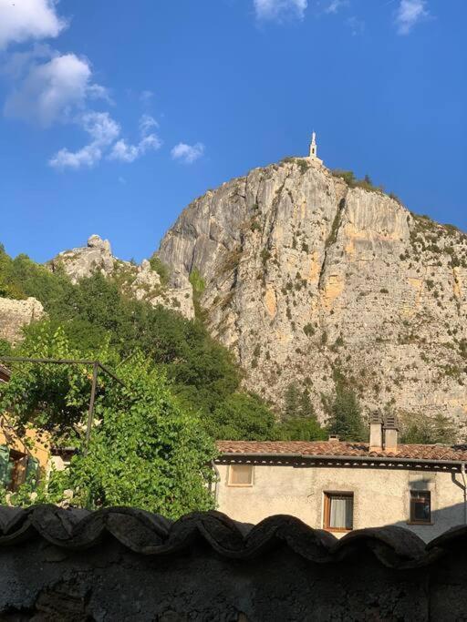 Holiday home Agreable Maison De Village. Castellane